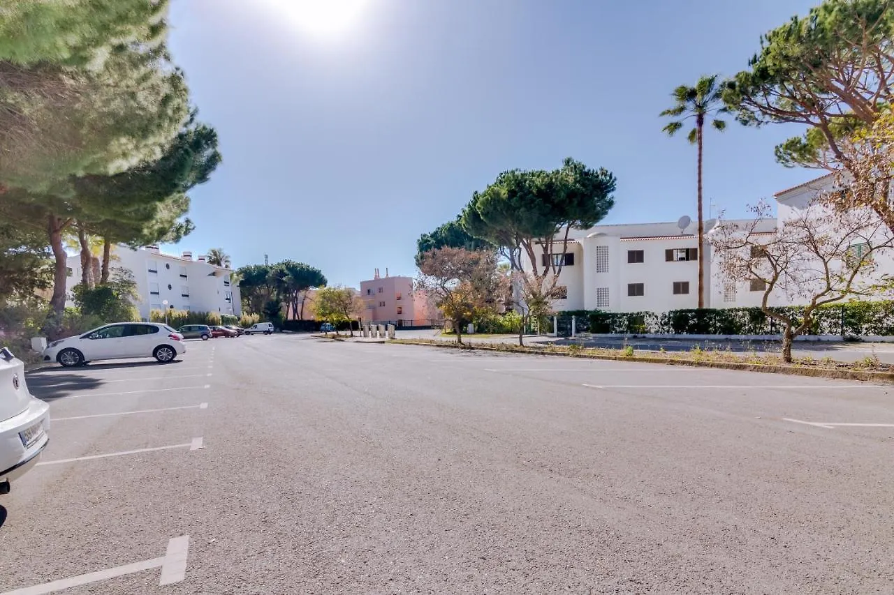 Palmeiras Do Golfe - 3 Bed. Apartment - Vilamoura